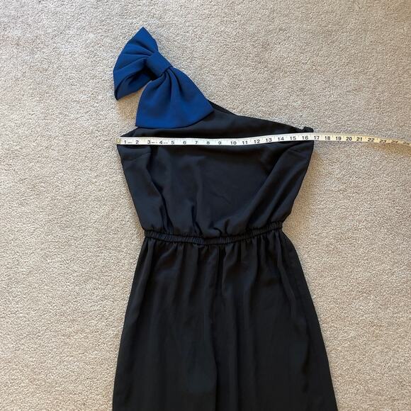 Amanda Uprichard Ramona Black Cropped One Shoulder Blue Bow Jumpsuit Size Small - Picture 5 of 8